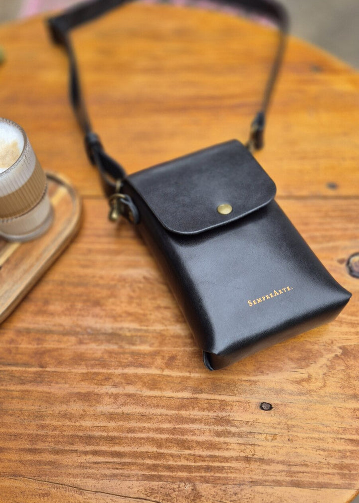 Nancy Leather Phone Bag Black 