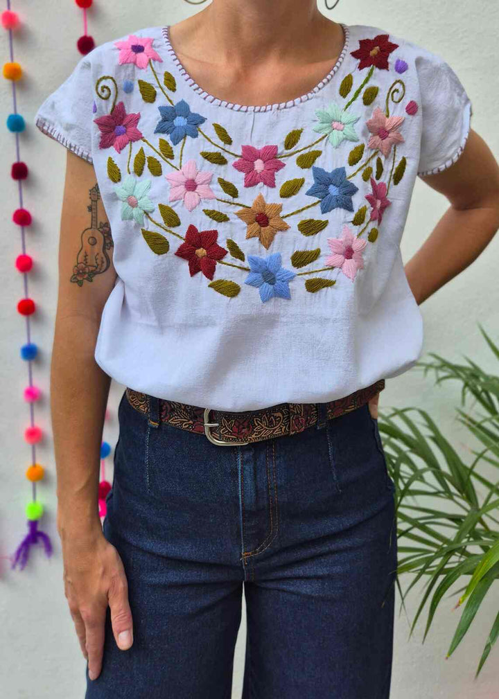 Blusa Bordada Blanca