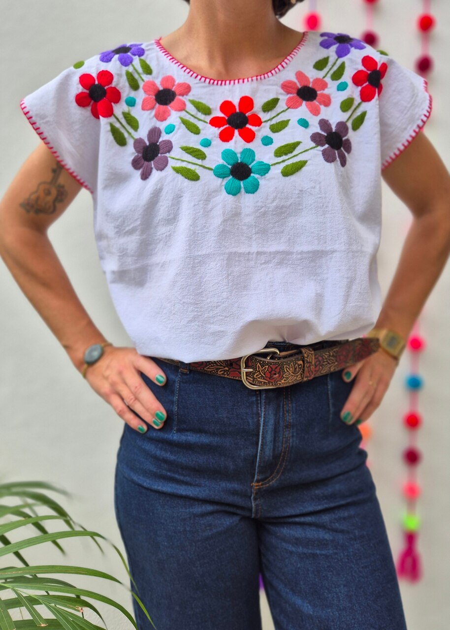 Blusa Bordada Blanca