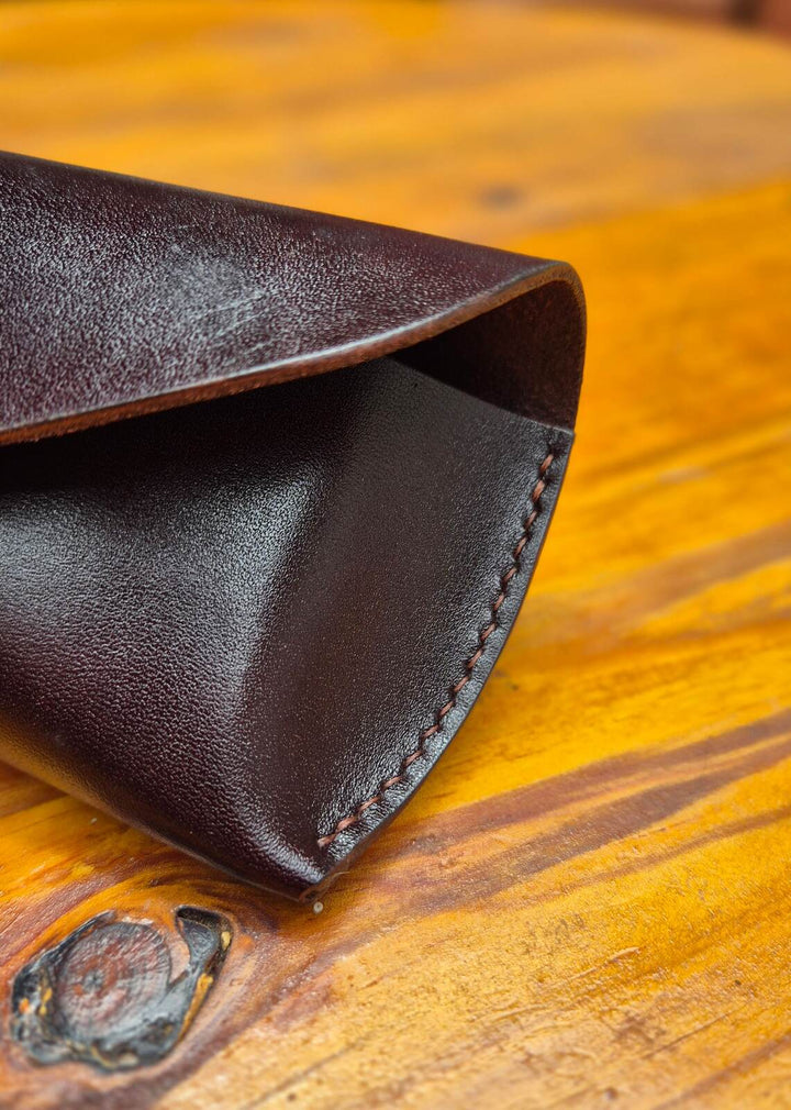 Etui skórzane na okulary wiśniowe