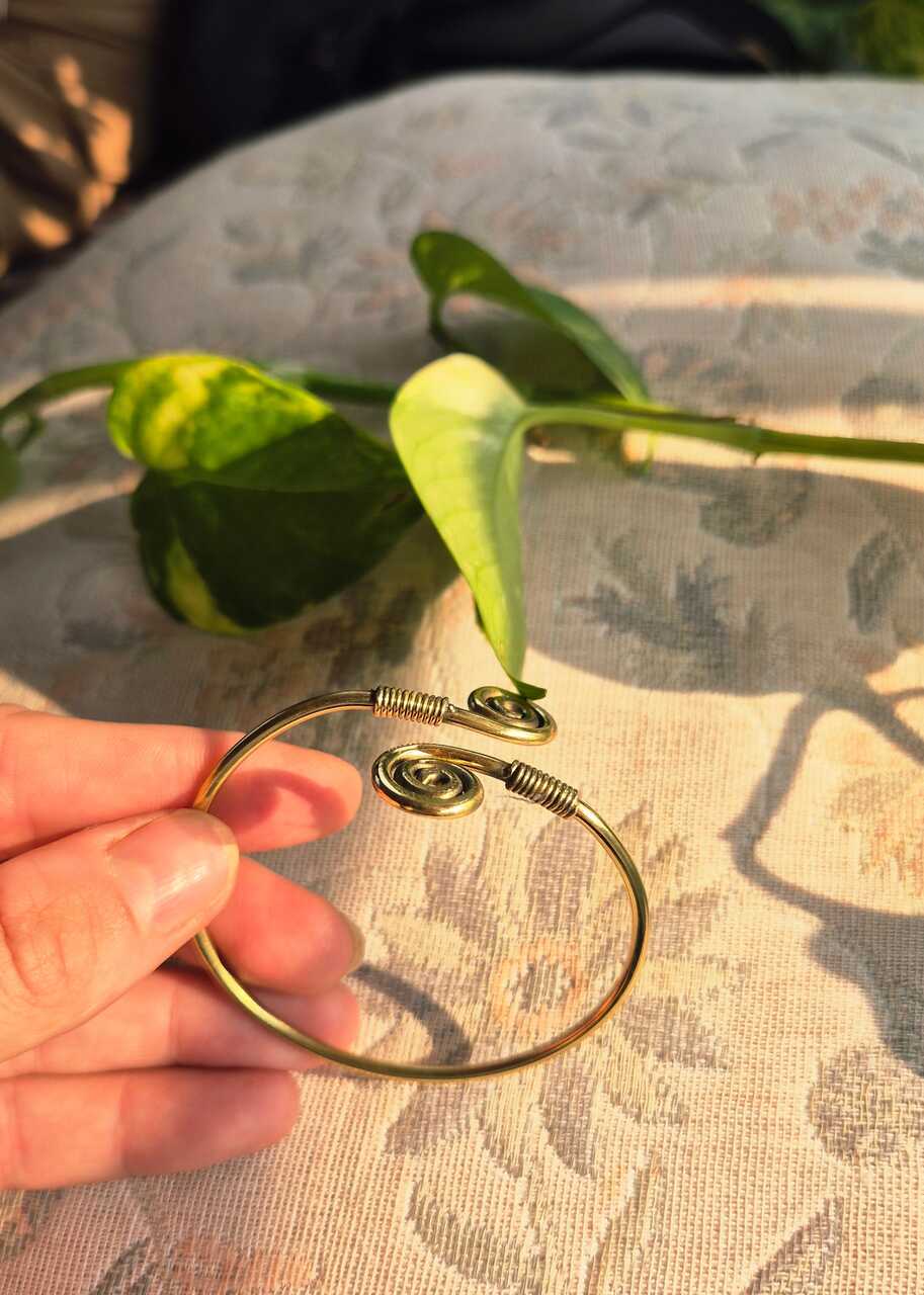 Bransoletka z mosiądzu Fari