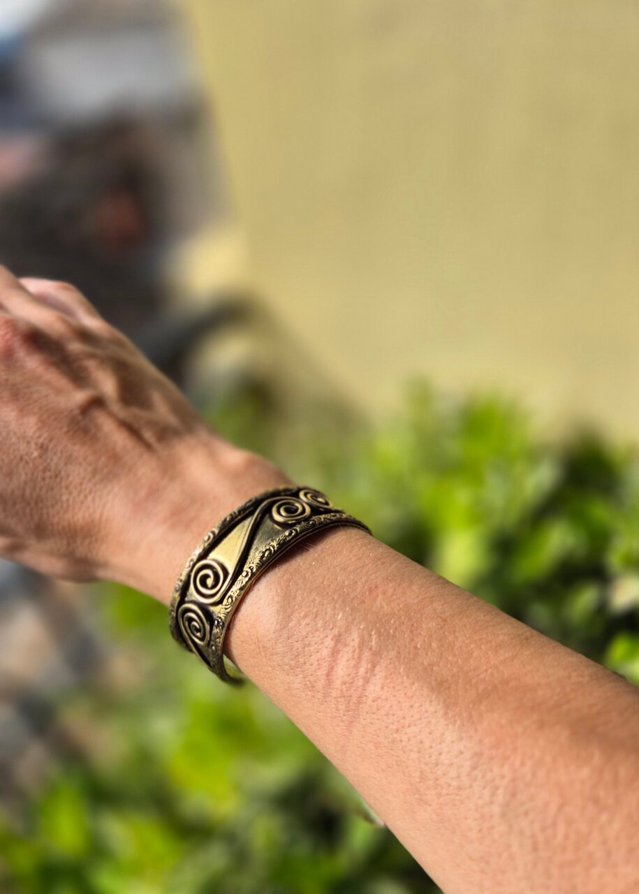 Bransoletka z mosiądzu Adra