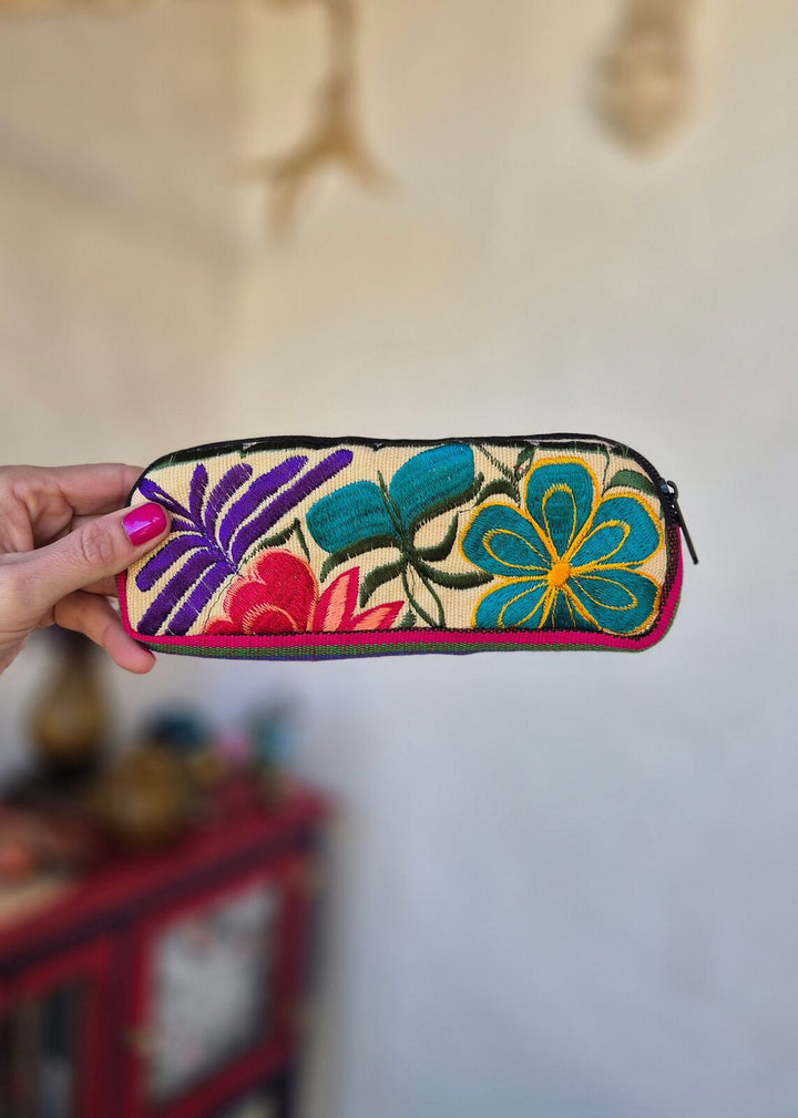 Estuche para lápices Flores