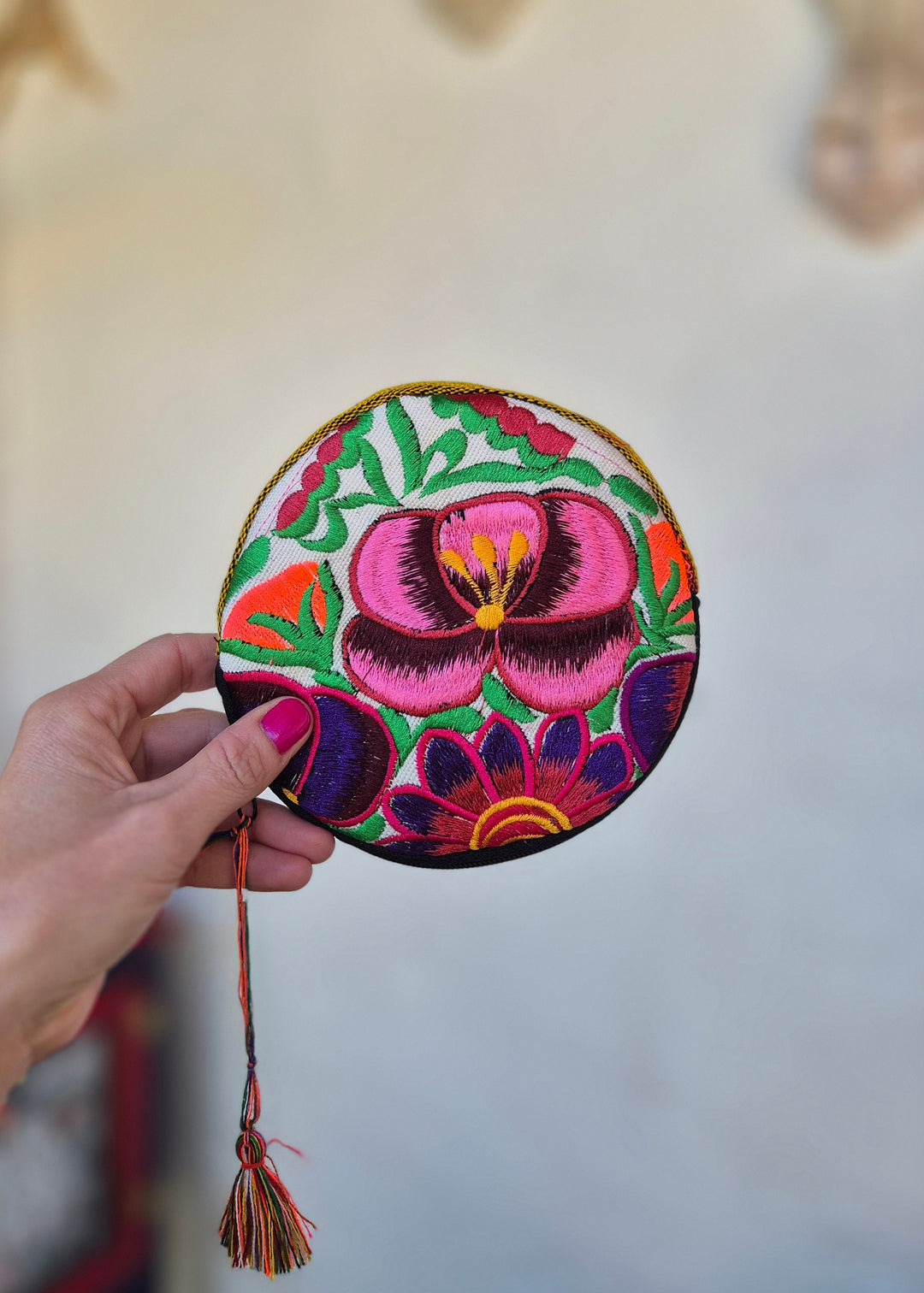 Bolsa Redonda Bordado