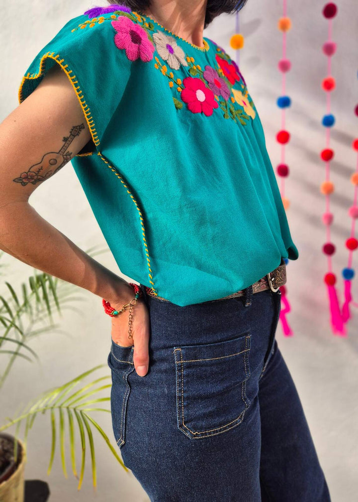 Bluzka haftowana Bordado Turkusowa