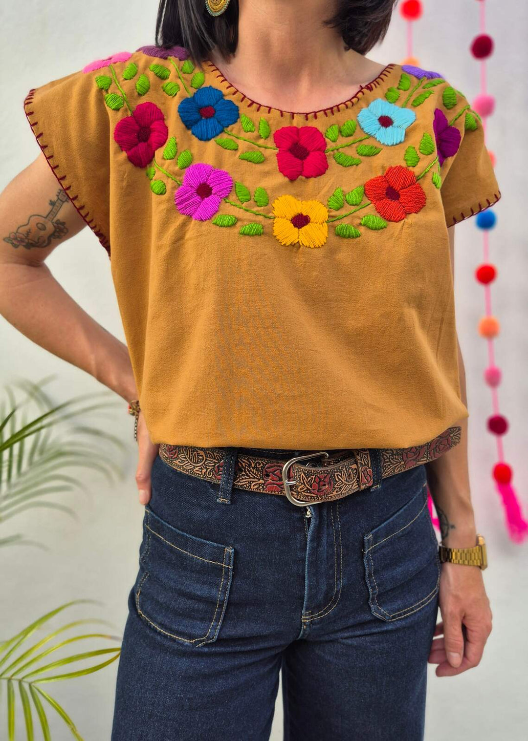 Bluzka haftowana Bordado Musztardowa