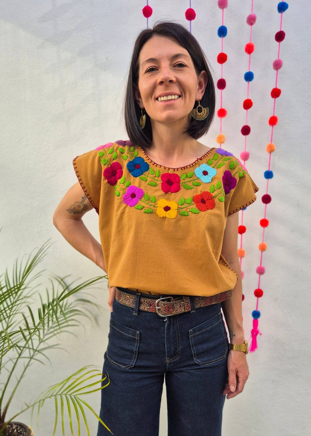 Bluzka haftowana Bordado Musztardowa