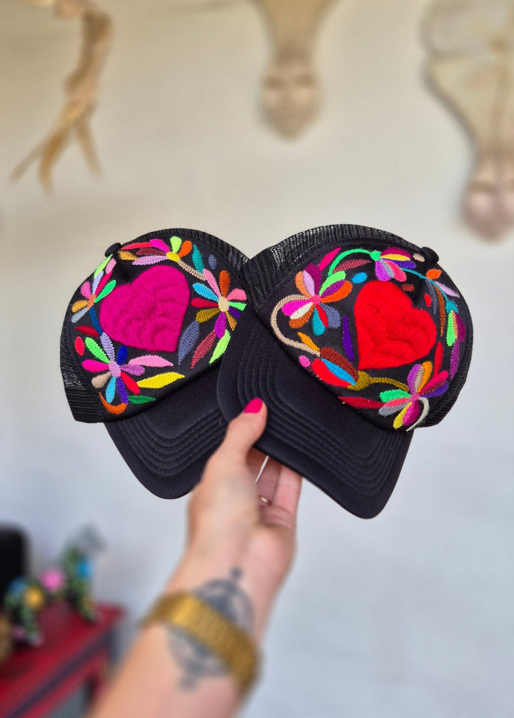 Czapka z daszkiem Otomi