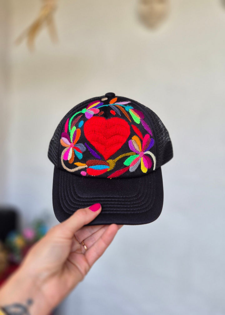 Czapka z daszkiem Otomi