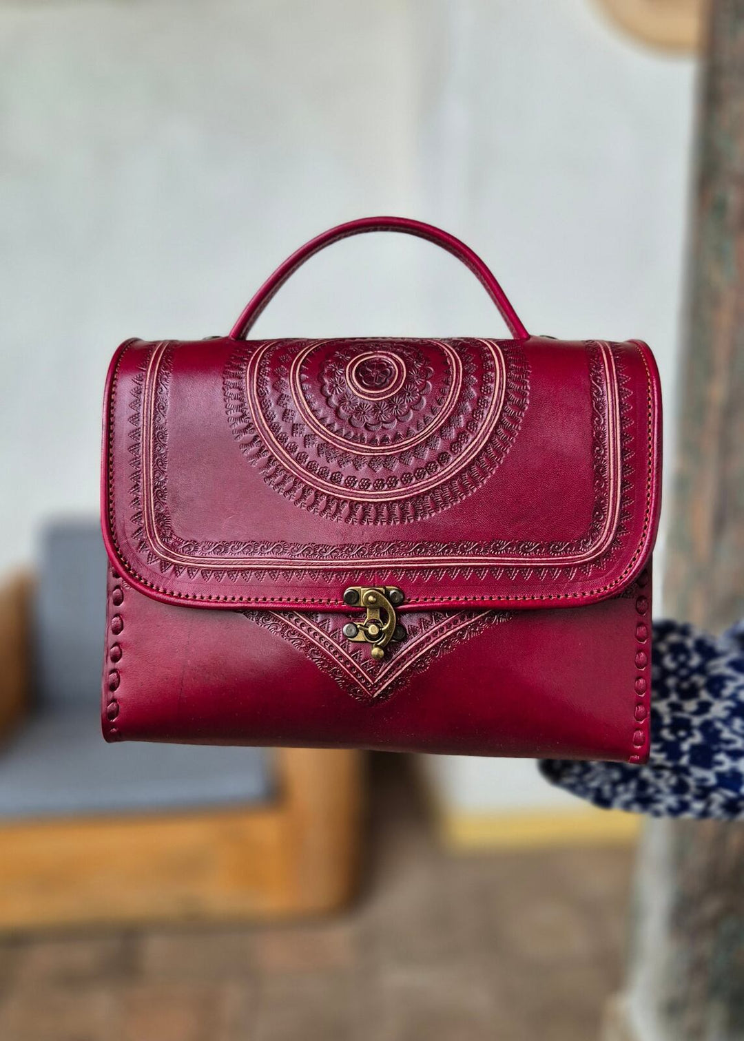 Bolso baúl Linda Cherry