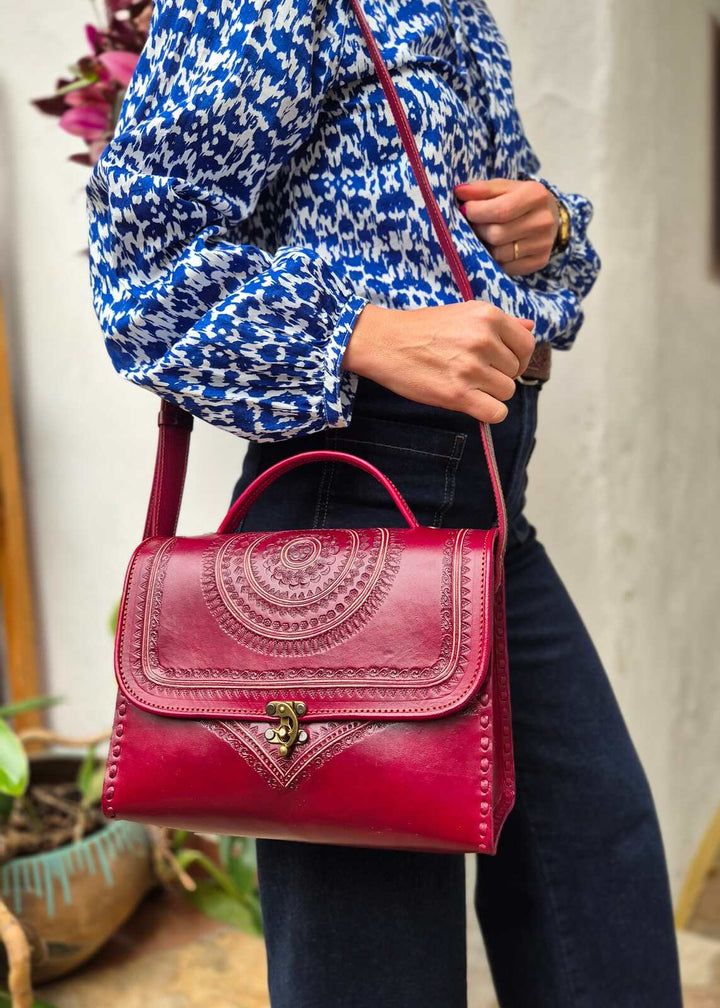 Bolso baúl Linda Cherry