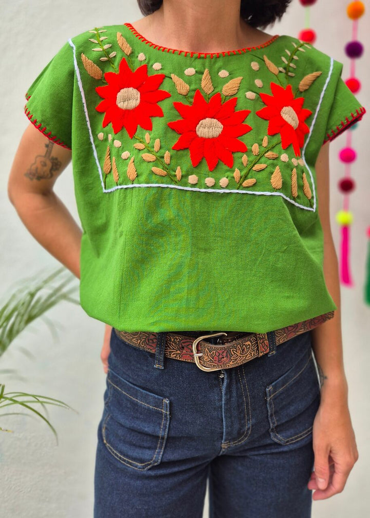 Blusa Bordada Verde