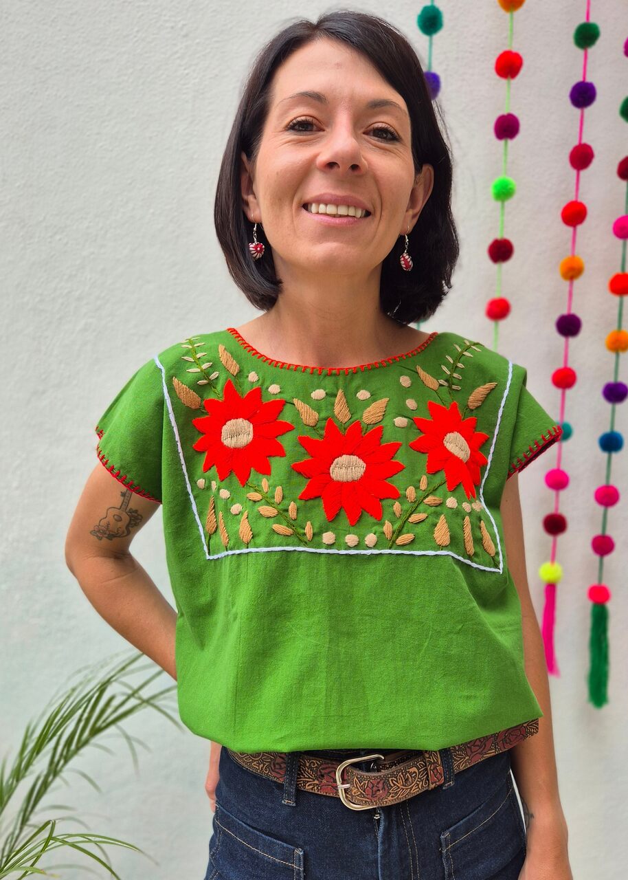 Blusa Bordada Verde