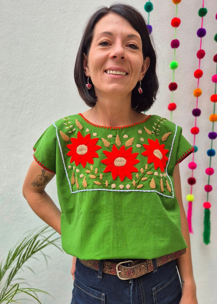 Blusa Bordada Verde