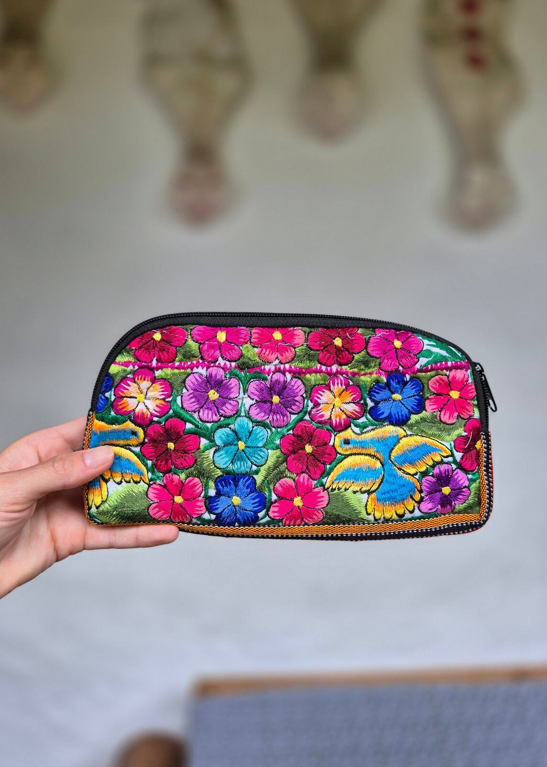 Flores pencil case