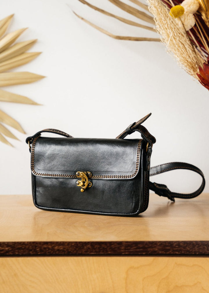 Akna Leather Bag Black