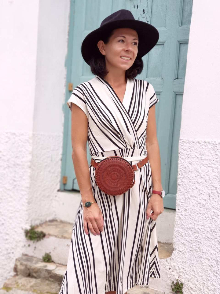 SEMPREARTE aktówka damska torebki torba ręcznie robiona kuferek plecak bluzka portfel skórzana handmade rękodzieło unikatowe z Meksyku vintage klasyczny skóra naturalna podróż Etsy Gwatemala biżuteria bransoletki kolczyki korale zapatyści naszyjnik prezent premium góralska